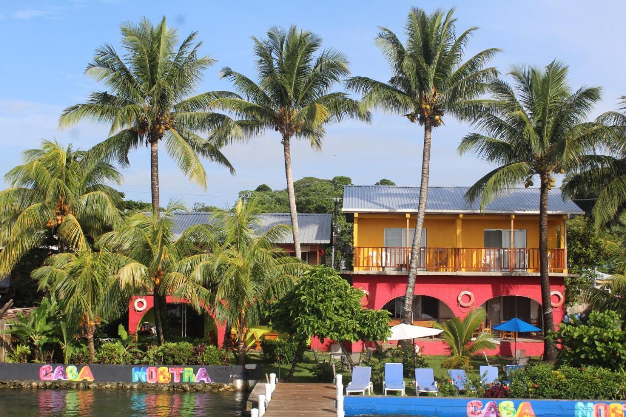 Casa Nostra Hotel Lívingston Buitenkant foto